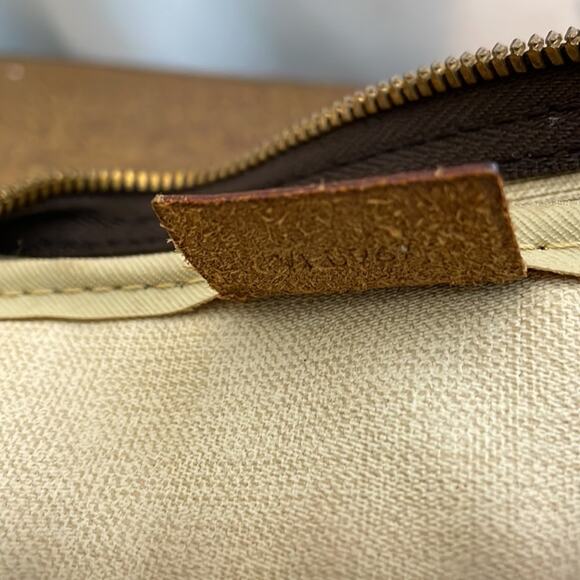 Louis Vuitton Monogram Deauville Bag - Picture 13 of 16